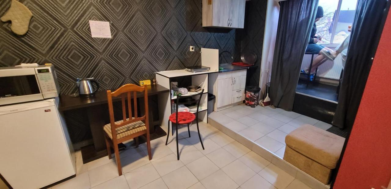 Kiev Hostel Tbilisi ภายนอก รูปภาพ
