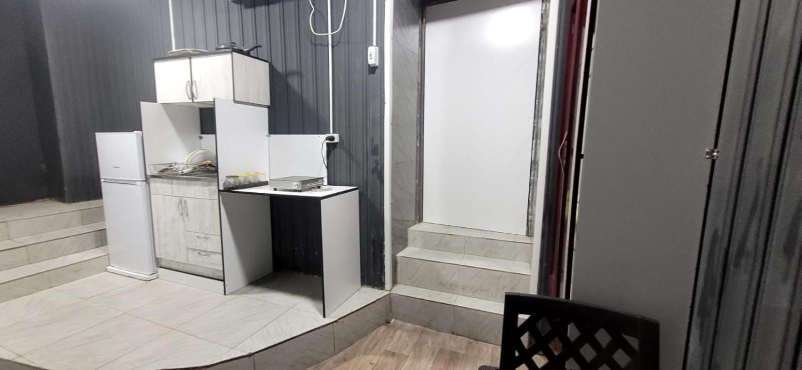 Kiev Hostel Tbilisi ภายนอก รูปภาพ