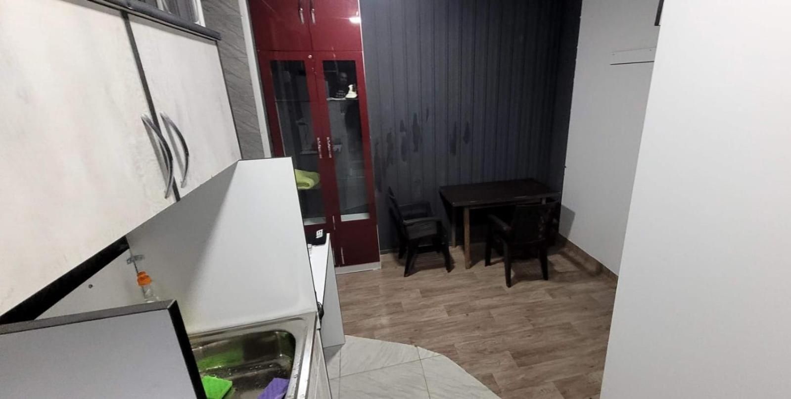 Kiev Hostel Tbilisi ภายนอก รูปภาพ