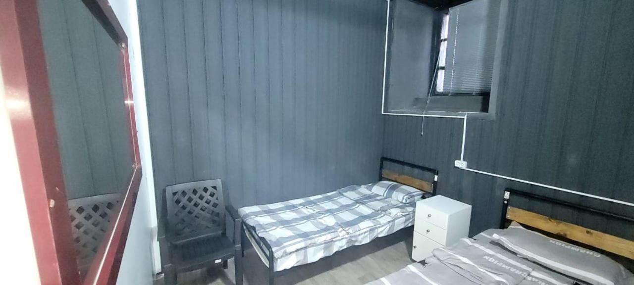 Kiev Hostel Tbilisi ภายนอก รูปภาพ