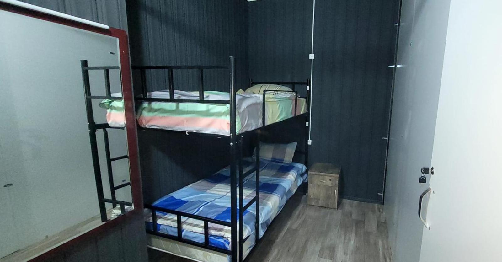 Kiev Hostel Tbilisi ภายนอก รูปภาพ